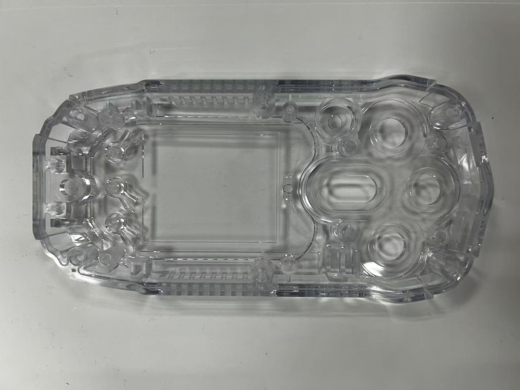 Wie man Rippen und Bosse in Kunststoffteilen richtig gestaltet