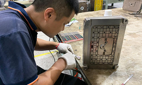 Injektionsmold-Tool-640-640